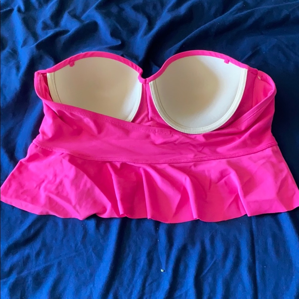 Swim top - Picture 2 of 3